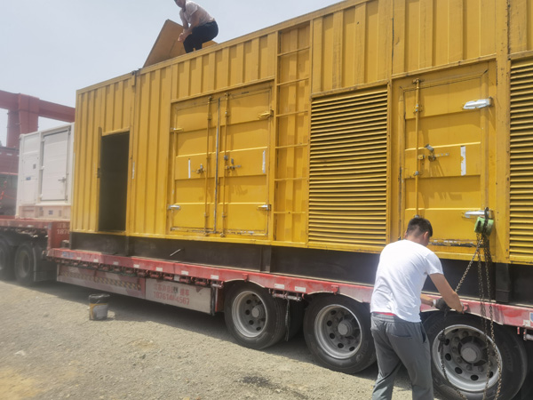 大化除了负载情况和发动机维护，还有哪些因素会影响 200kw 柴油发电机的油耗？